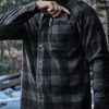 Men's Long Sleeve Heavyweight Fleece Shirts, Plaid Button Up Shirt, Warm Outdoor Casual Shirt with Pockets